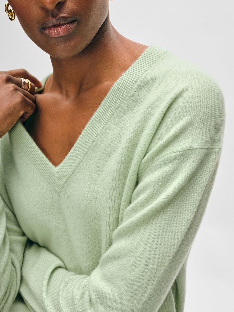 Cashmere V Neck